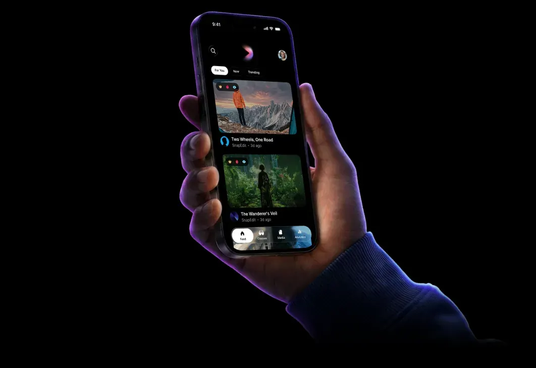 DeoVR Studio app on a phone